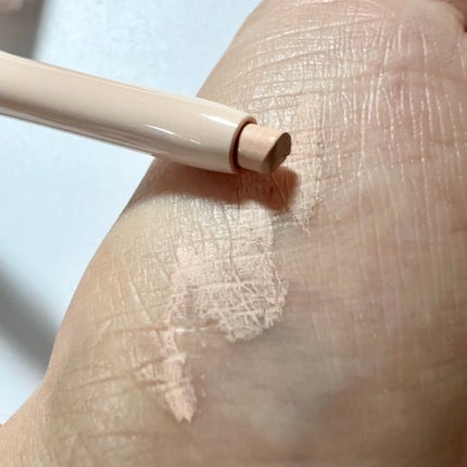 描くアイゾーンコンシーラー/CEZANNE/ペンシルコンシーラーを使ったクチコミ(2枚目)