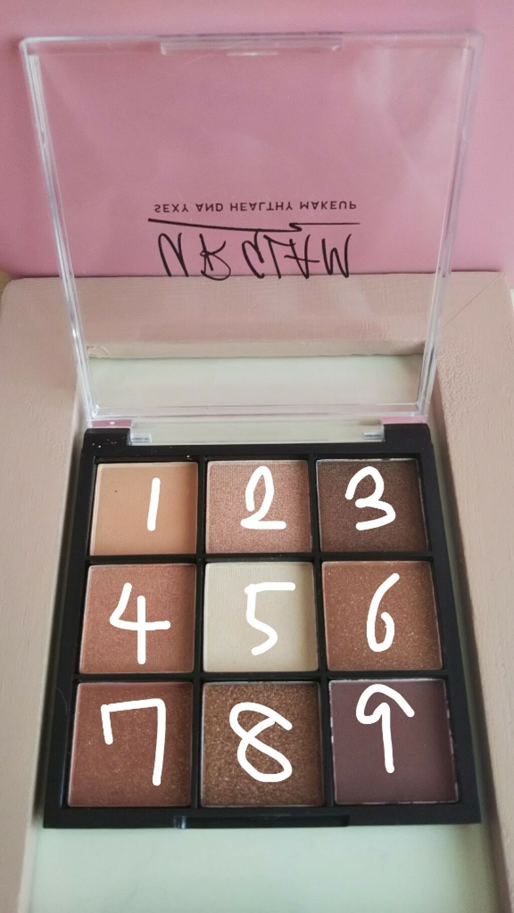 UR GLAM BLOOMING EYE COLOR PALETTE/U R GLAM/アイシャドウパレットを使ったクチコミ(2枚目)