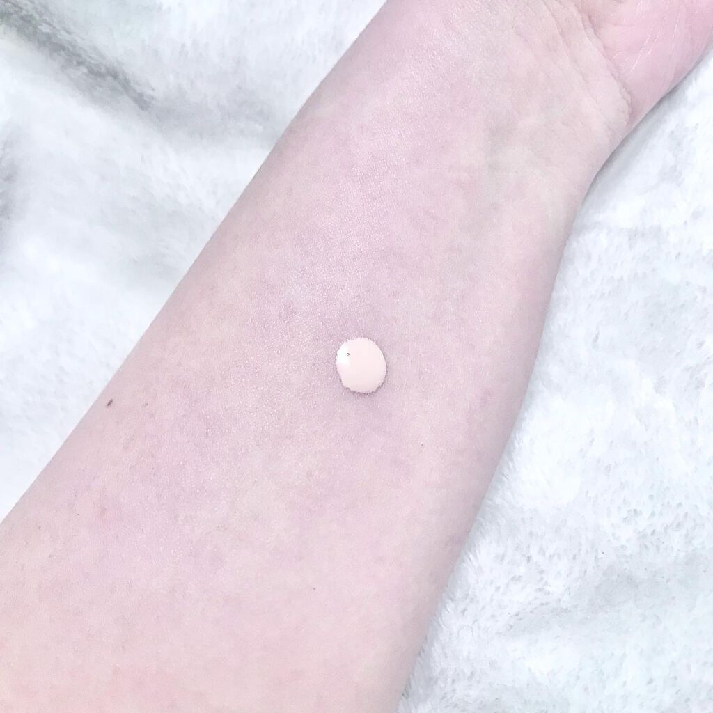 ライトフル Ｃ＋ティンティッド プライマーSPF45(PA++++)/M・A・C/化粧下地を使ったクチコミ（2枚目）