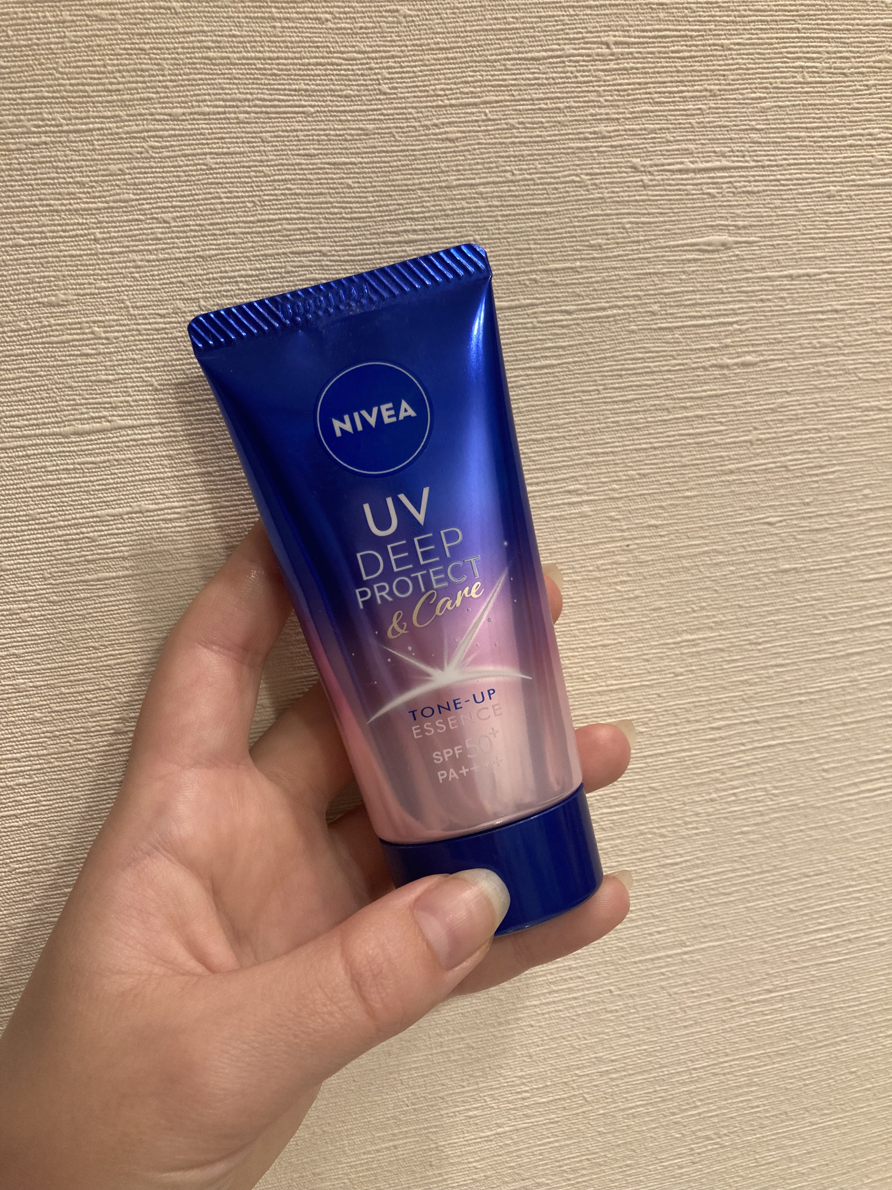 ニベアUV ディープ プロテクト＆ケア トーンアップ エッセンス/ニベア/日焼け止めローションを使ったクチコミ（1枚目）