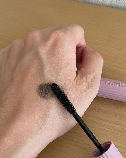 まつパ級 フィルム マスカラ (ロング&ボリューム)/FASIO/マスカラを使ったクチコミ(4枚目)