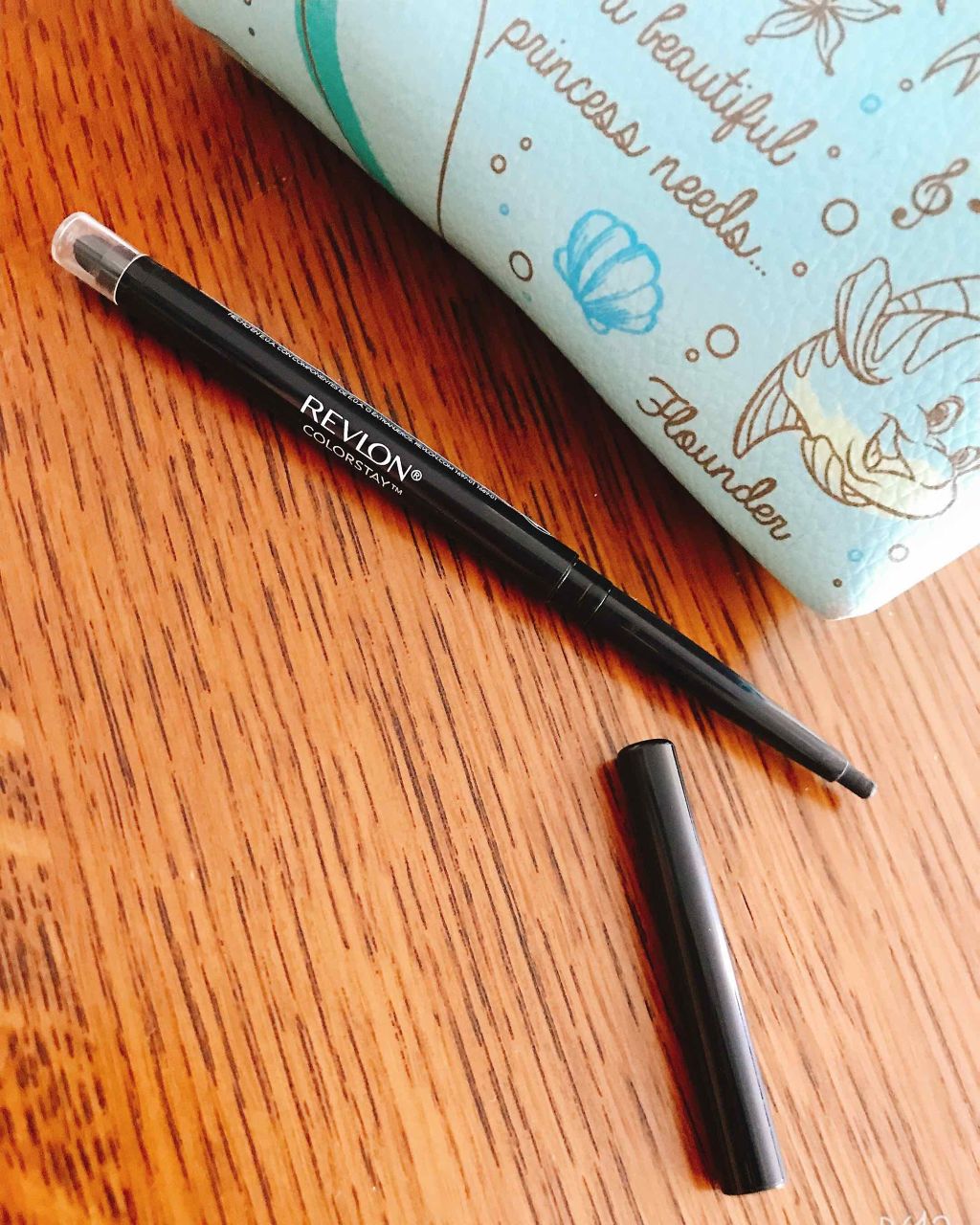 カラーステイ アイライナー A/REVLON/ペンシルアイライナーを使ったクチコミ(1枚目)