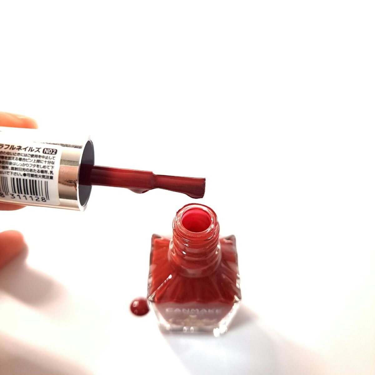 カラフルネイルズ/キャンメイク/マニキュアを使ったクチコミ(3枚目)