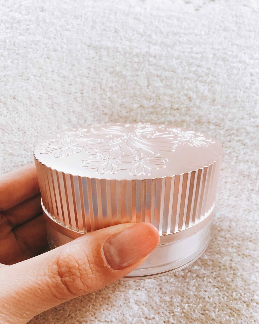 ラトゥー エクラ ルース パウダー/PAUL & JOE BEAUTE/ルースパウダーを使ったクチコミ(2枚目)