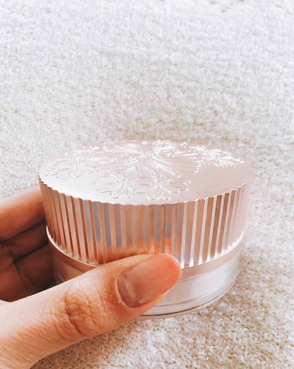 ラトゥー エクラ ルース パウダー/PAUL & JOE BEAUTE/ルースパウダーを使ったクチコミ(2枚目)