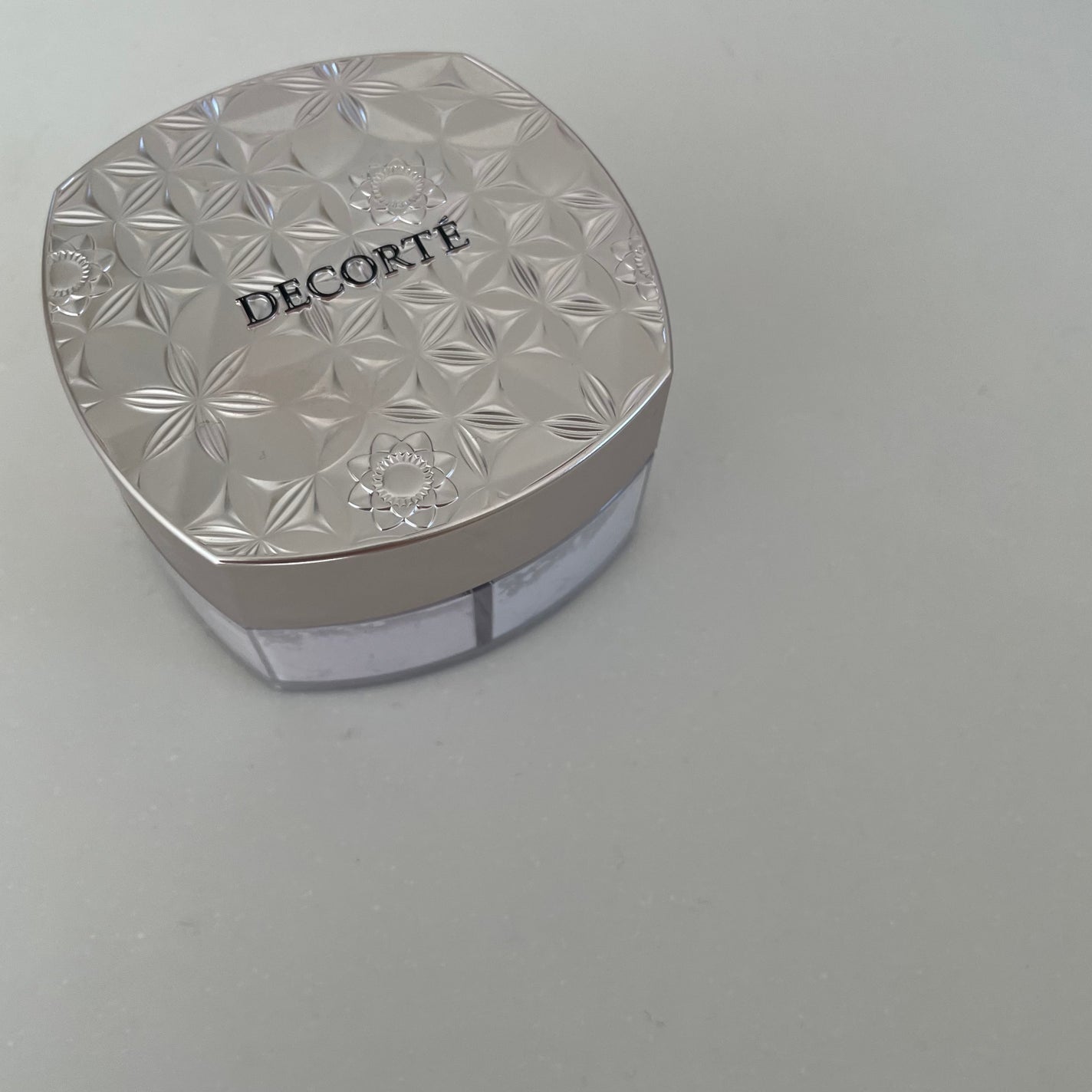 ルース パウダー/DECORTÉ/ルースパウダーを使ったクチコミ(1枚目)