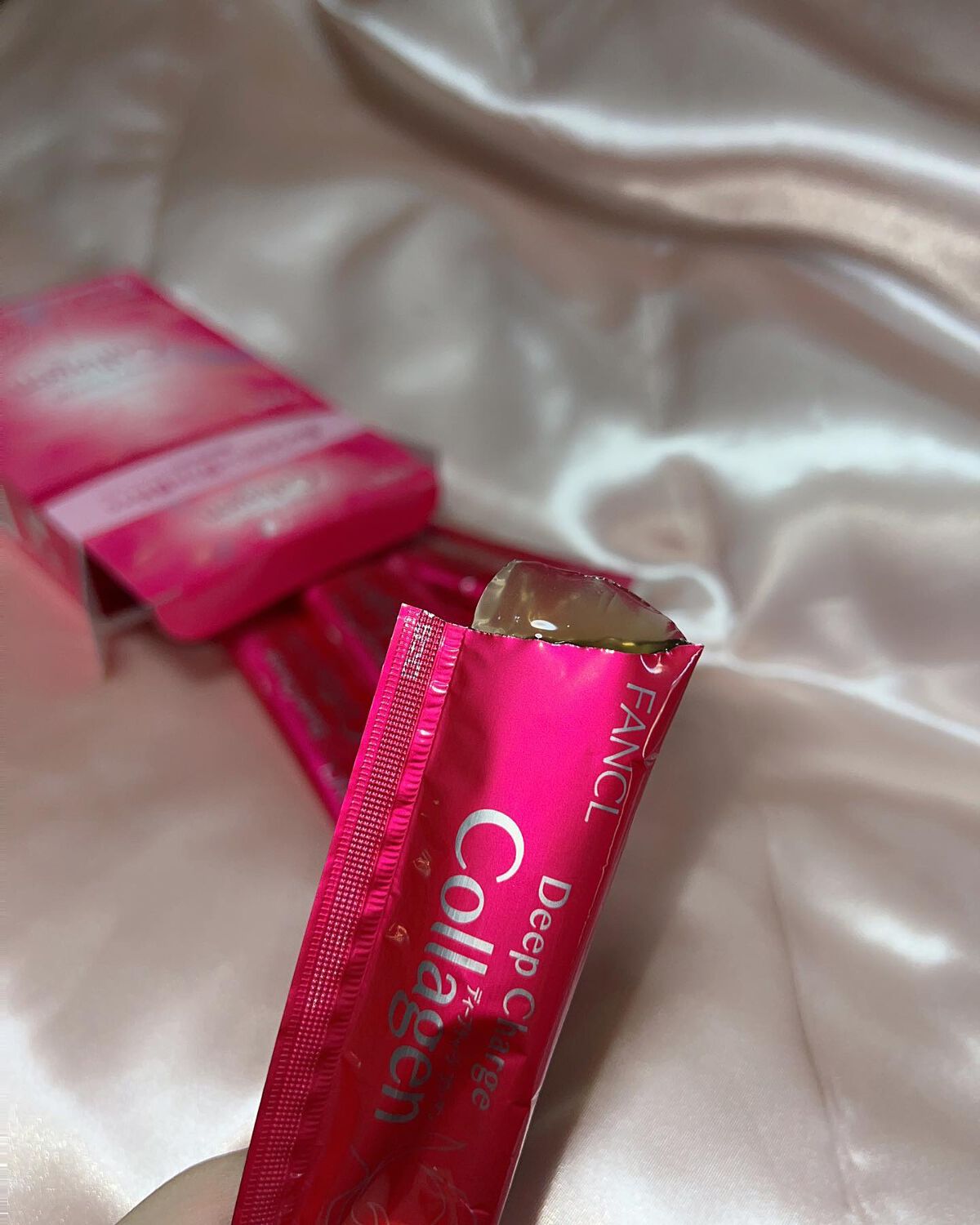 ディープチャージ  コラーゲン スティックゼリー/ファンケル/美容サプリメントを使ったクチコミ（2枚目）