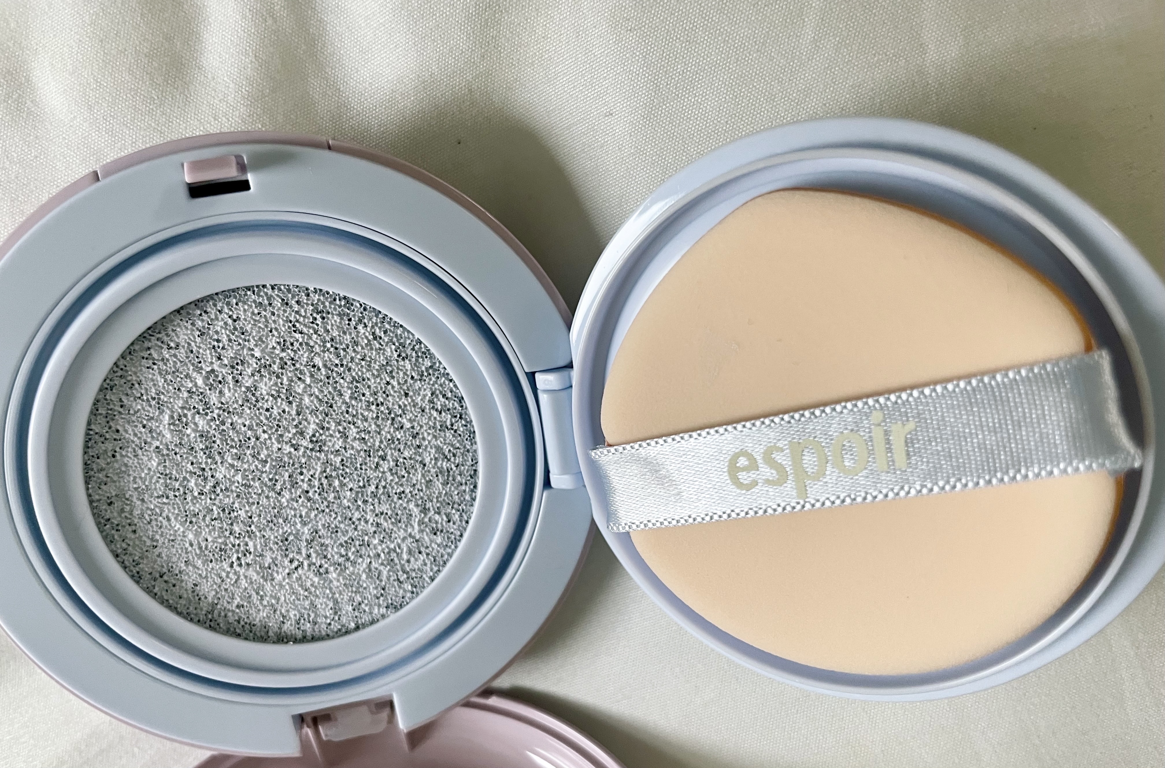 デューライクジェロー トーンアップクッション/espoir/化粧下地を使ったクチコミ（3枚目）