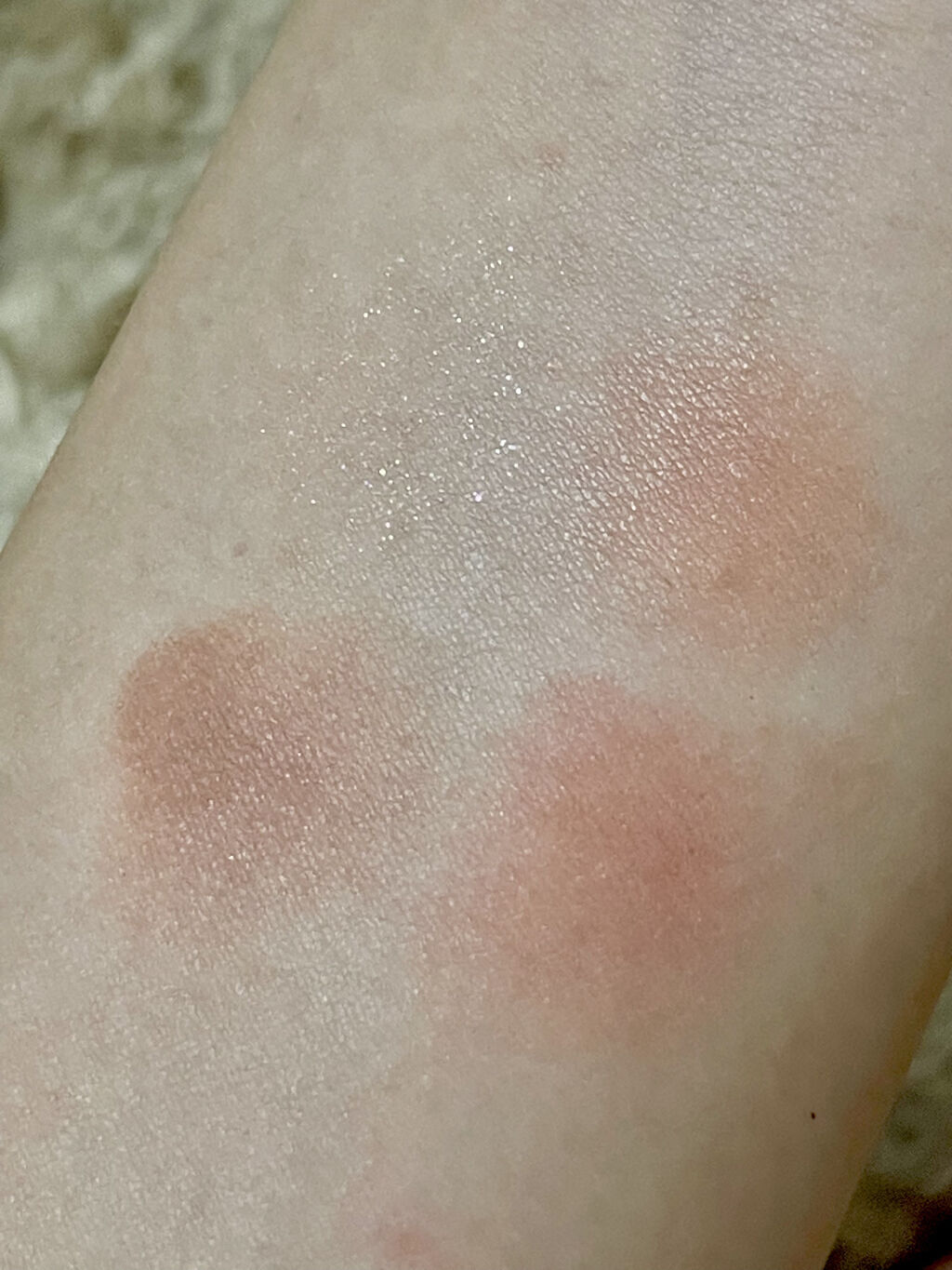 シルキースフレアイズ（マットタイプ）/キャンメイク/アイシャドウパレットを使ったクチコミ（2枚目）