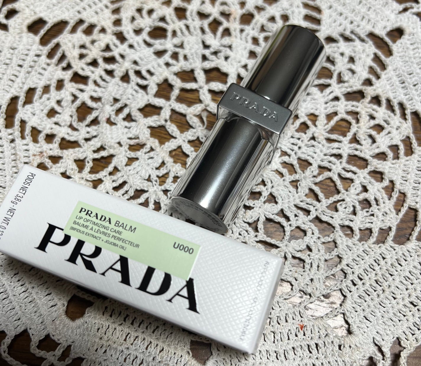 リップ バーム オプティマイジング ケア/PRADA BEAUTY/リップバームを使ったクチコミ(2枚目)