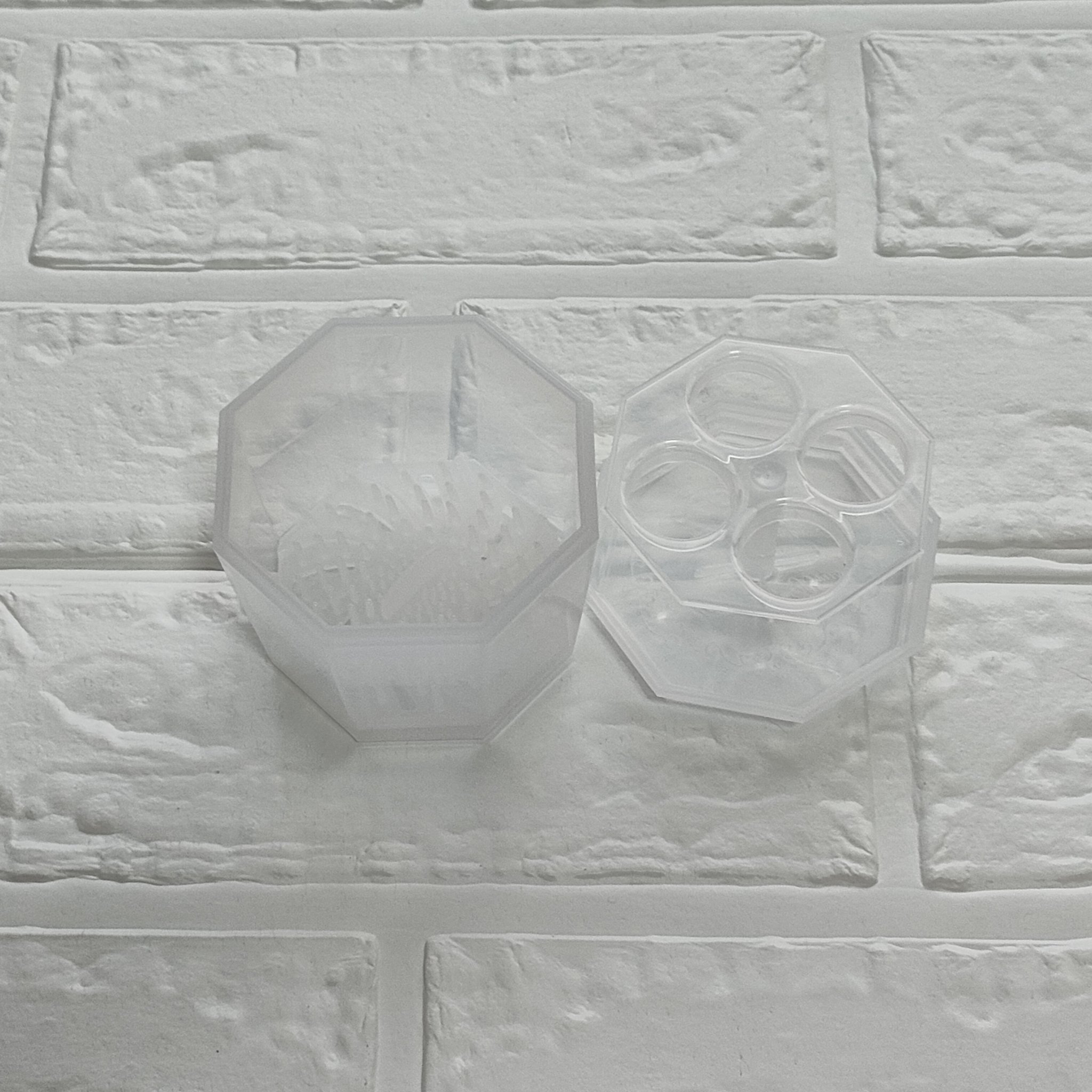 パフ・スポンジ専用洗剤/DAISO/その他化粧小物を使ったクチコミ（2枚目）