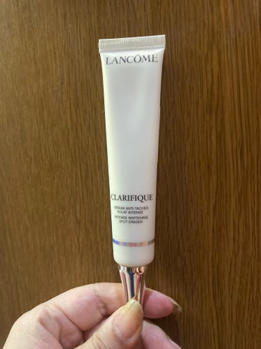 LANCOME クラリフィック ホワイト セラムのクチコミ「こちら、大事すぎて出番が少ない可哀想なランコムの美容液です。発売の時にすごく雑誌で紹介されてい.....」（3枚目）