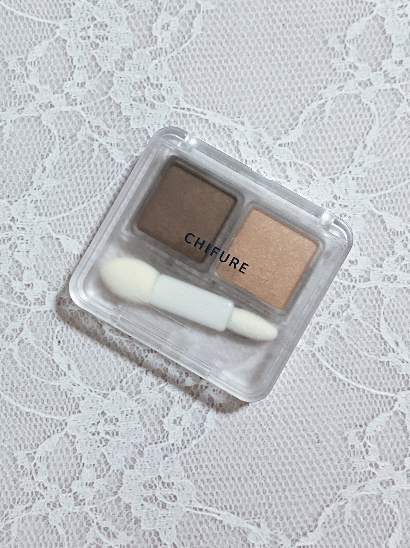 ツイン カラー アイシャドウ/ちふれ/アイシャドウパレットを使ったクチコミ(2枚目)