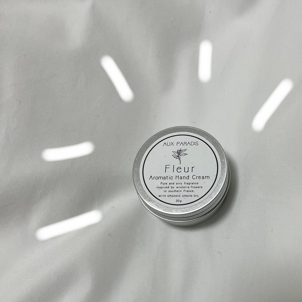 アロマティック ハンドクリーム #03 Fleur/AUX PARADIS/ハンドクリームを使ったクチコミ(1枚目)