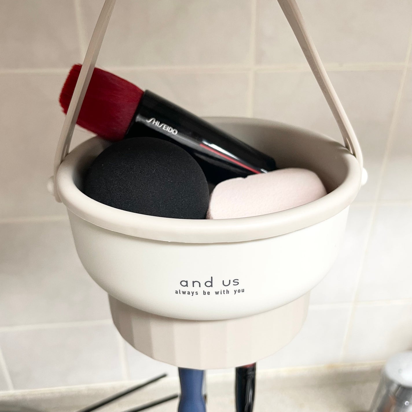 メイクブラシクリーナー/3COINS/その他化粧小物を使ったクチコミ(2枚目)