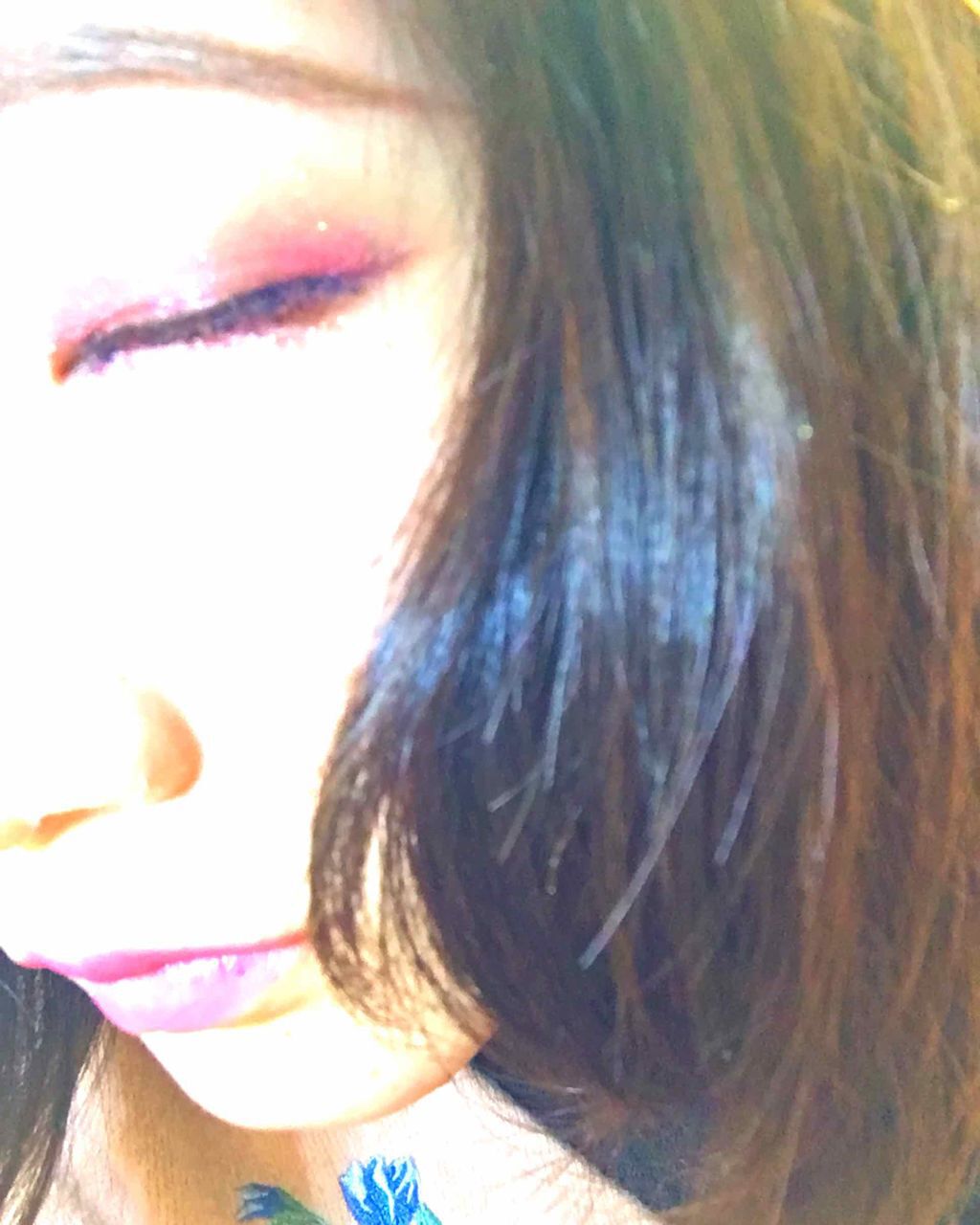 パウダリーグリッターアイシャドウリップ/xixi/アイシャドウパレットを使ったクチコミ(3枚目)