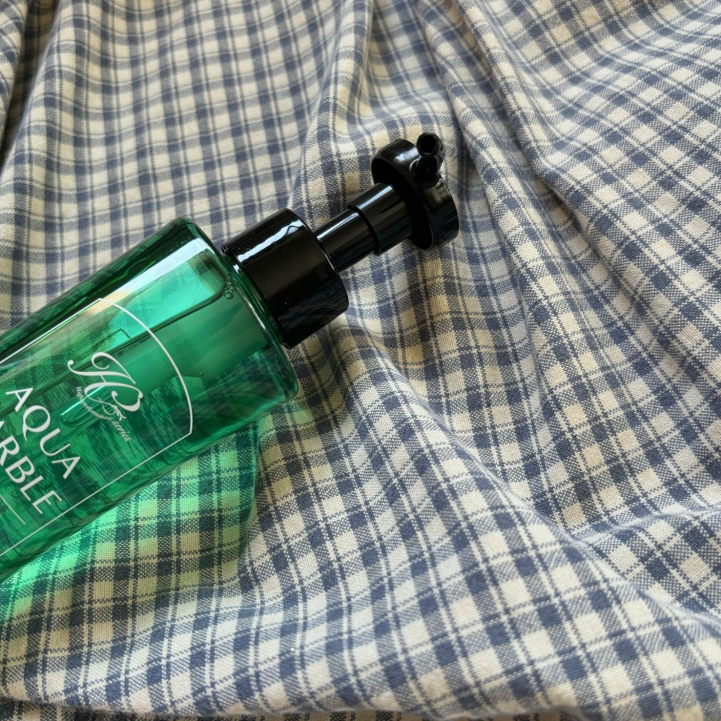 idea アクアマーブル クレンジング リキッドのクチコミ「\\ 新発想のリキッドクレンジング //
⁡
⁡
IDEA
「アクアマーブル クレンジング リ.....」（2枚目）