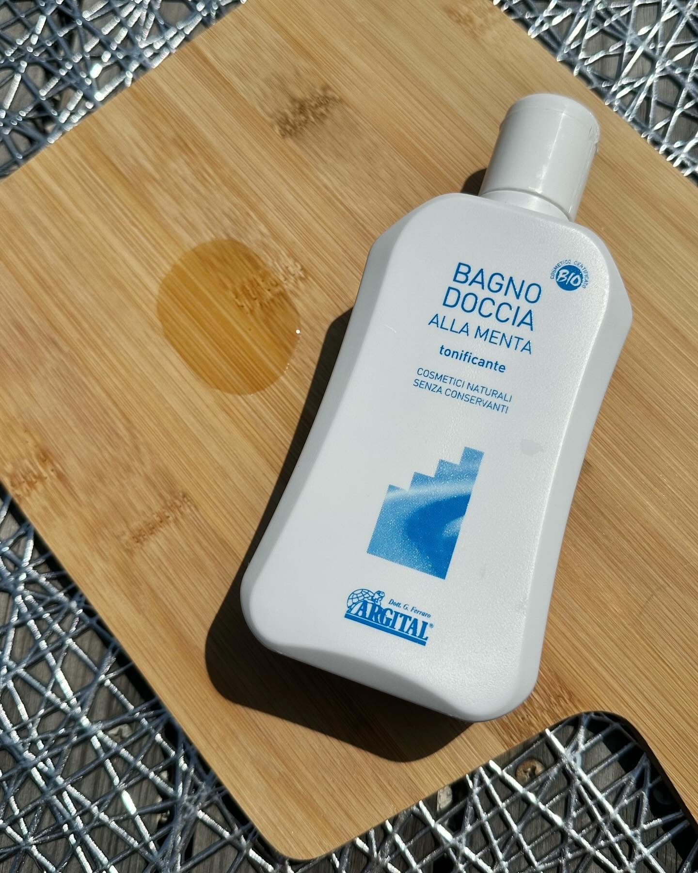 シャワージェル インヴィゴレイティング/ARGITAL/ボディソープを使ったクチコミ（2枚目）