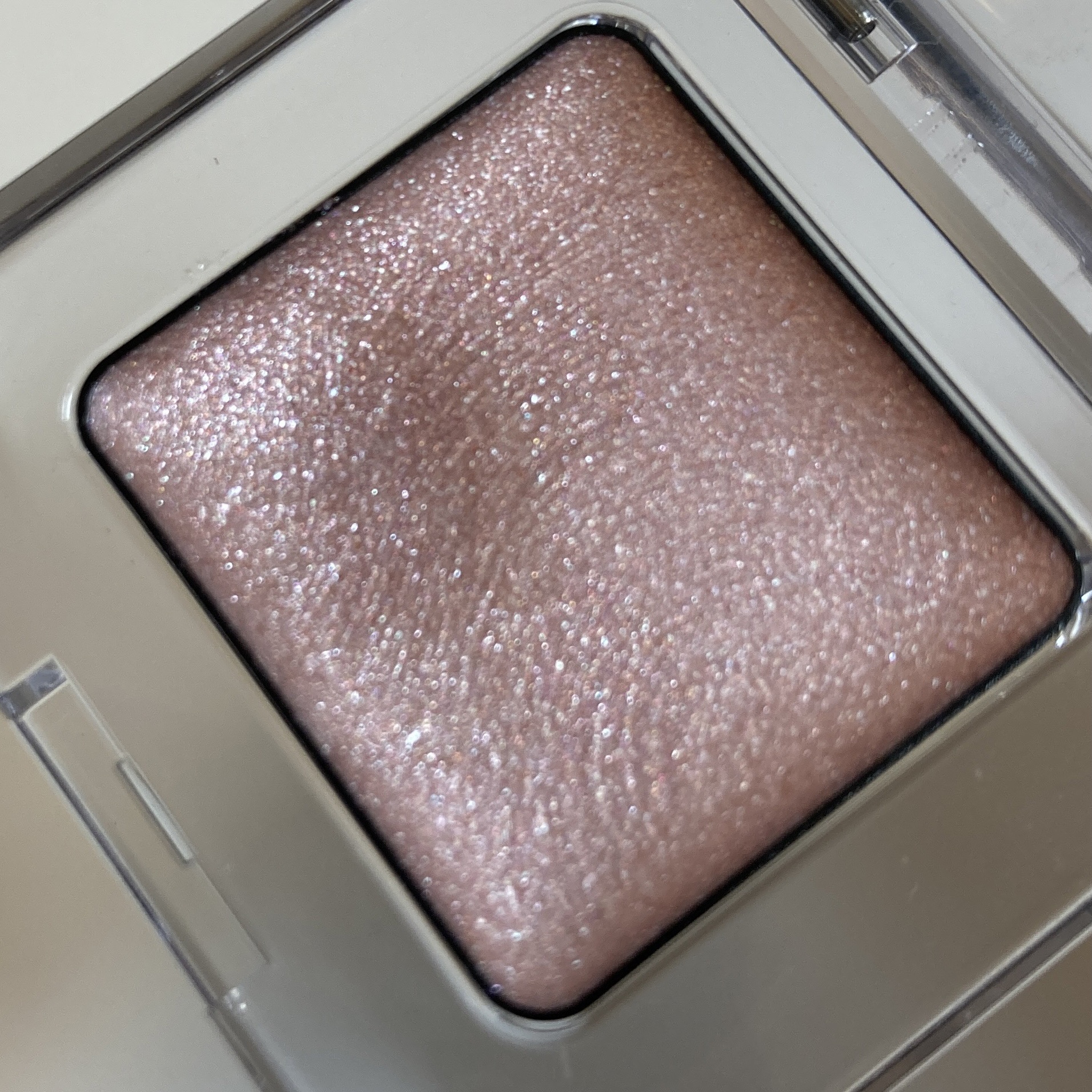 ミネラルアイバーム ローズクォーツ/エトヴォス/ジェル・クリームアイシャドウを使ったクチコミ（2枚目）