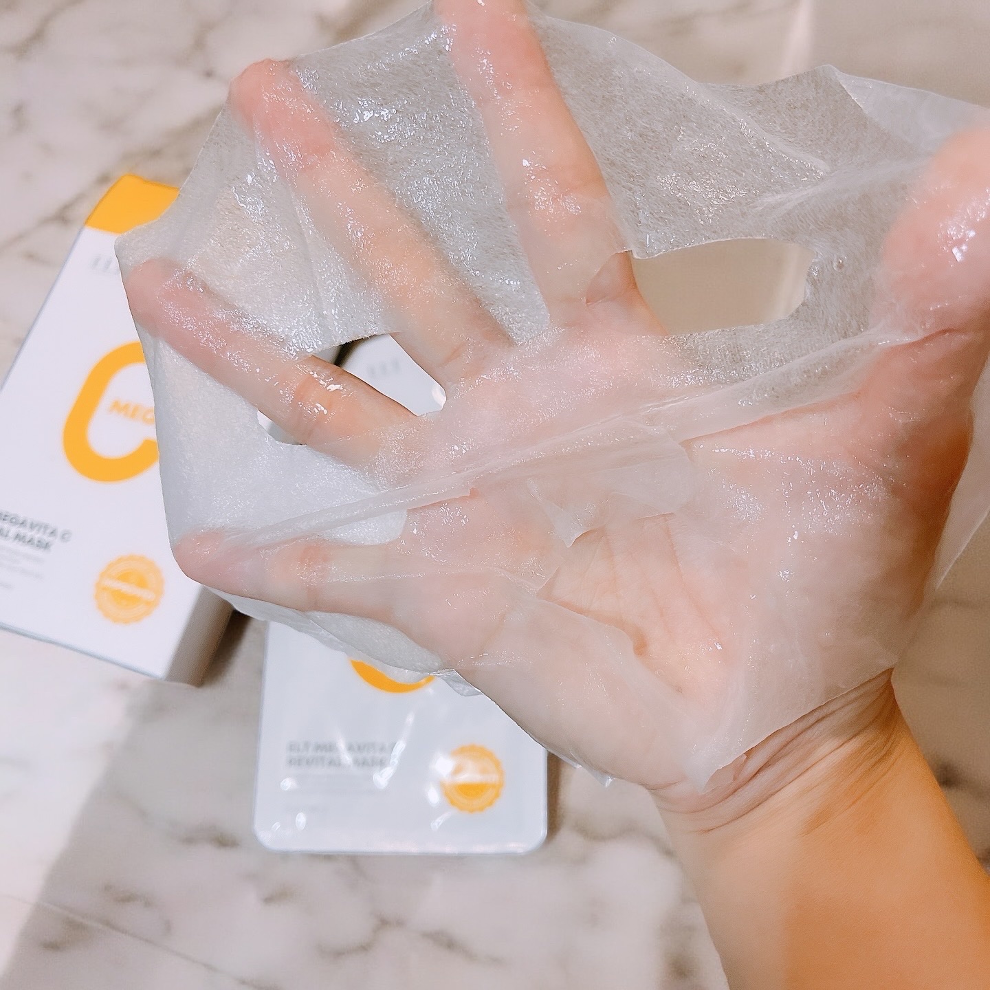 メガビタCリバイタルマスク/ELT COSMETICS/シートマスク・パックを使ったクチコミ（3枚目）