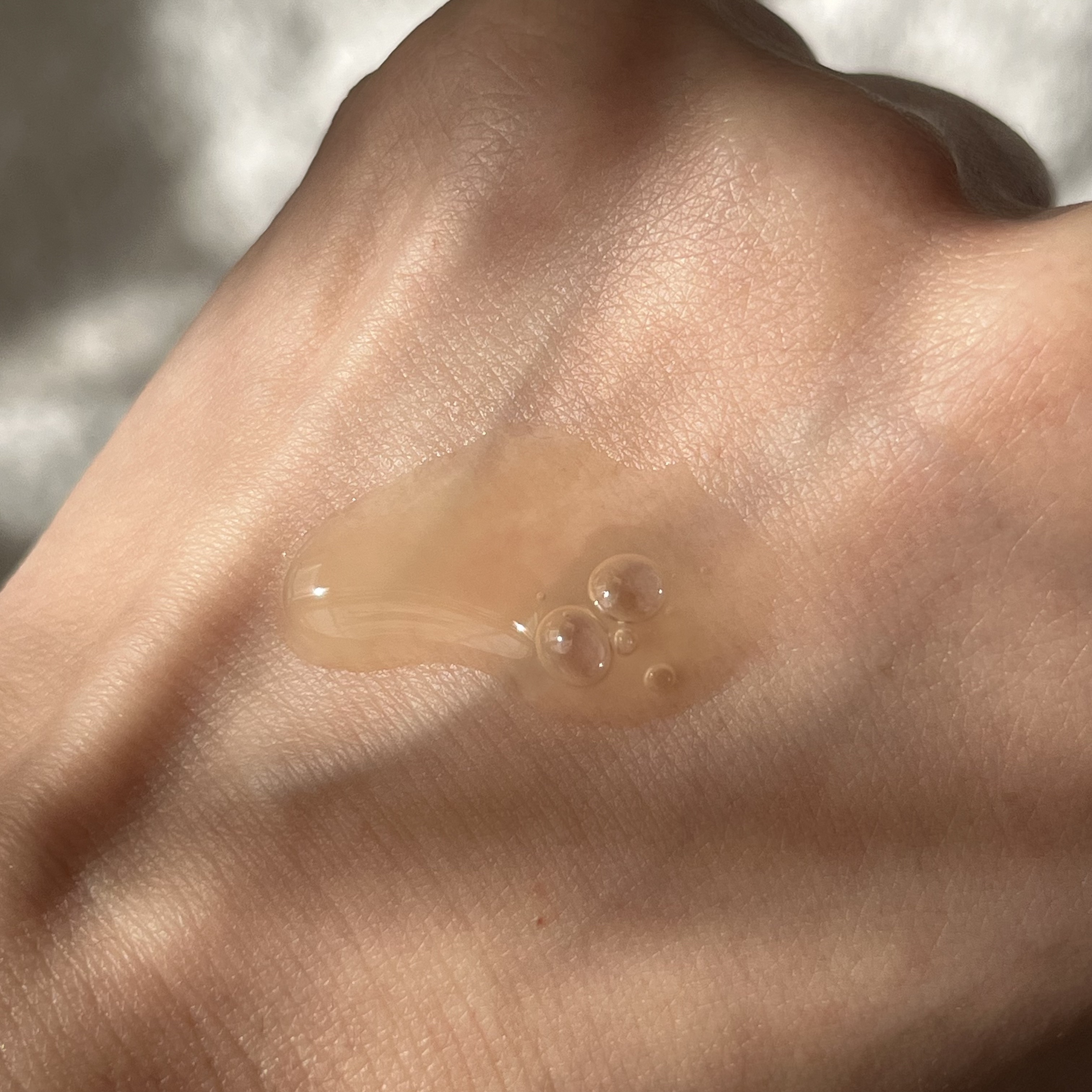 グルタチオングロウアンプル/MEDICUBE/美容液を使ったクチコミ（3枚目）