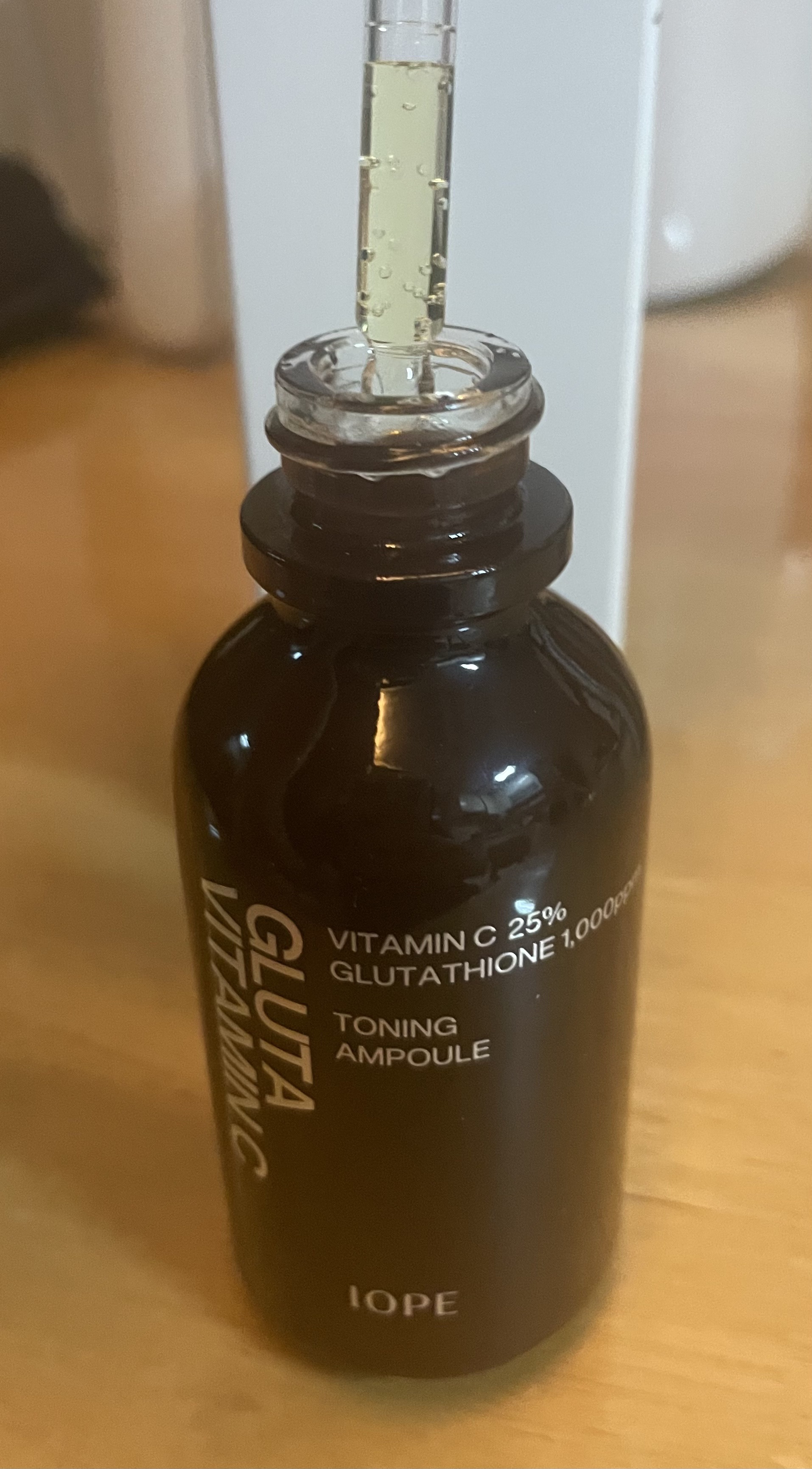 グルタ ビタミンC トーニング アンプル/IOPE/美容液を使ったクチコミ（1枚目）