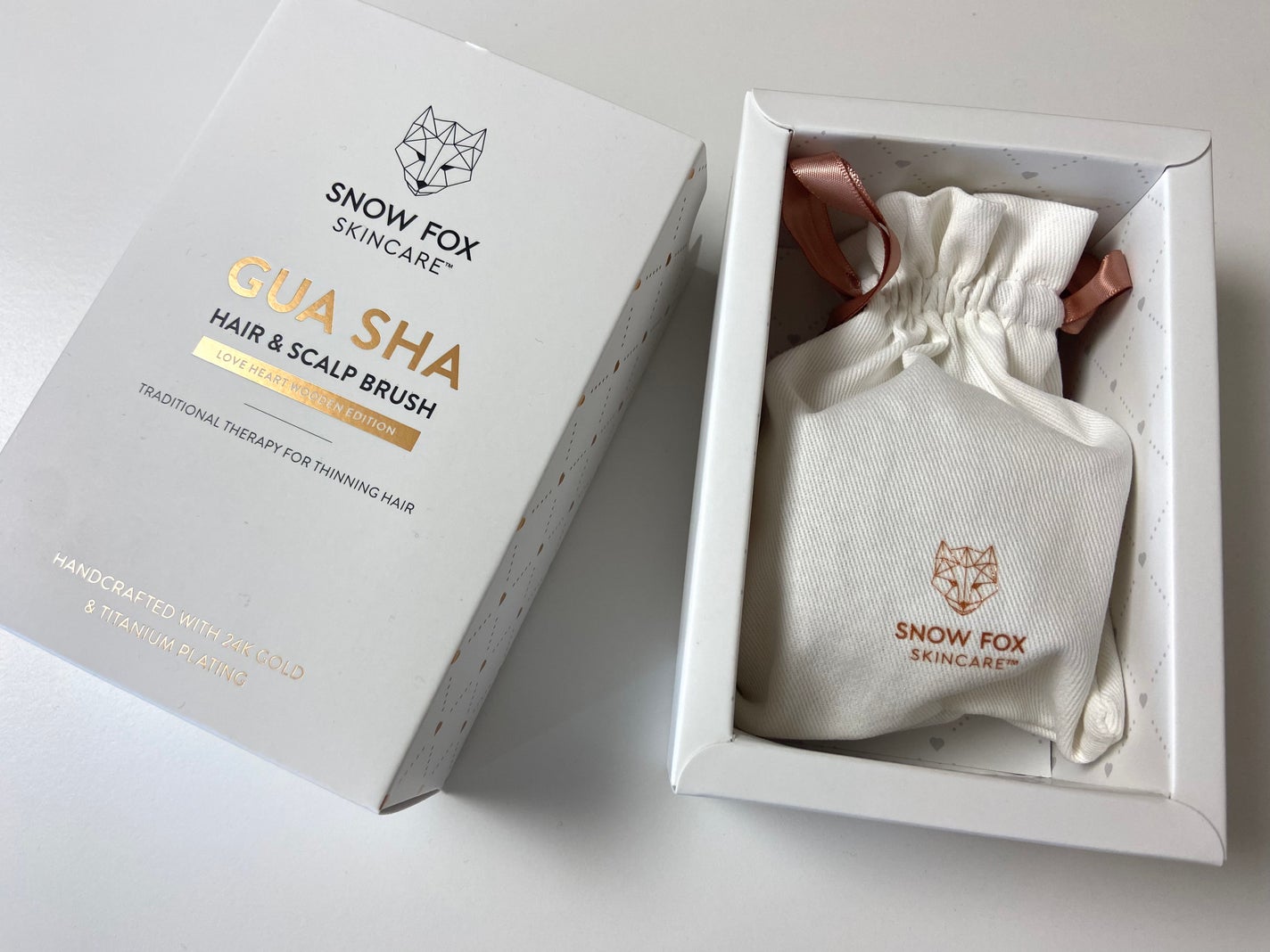プレミアム FOX カッサ ウッド ミニハート ヘアブラシ/SNOW FOX SKINCARE/ヘアブラシを使ったクチコミ(4枚目)