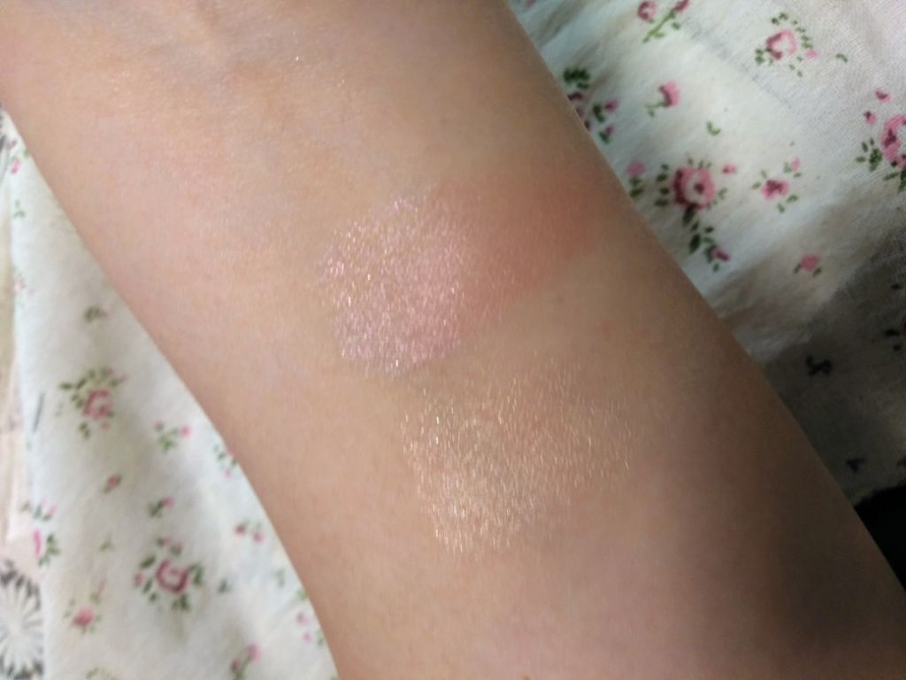 しっとりツヤ感 アイカラー/キスミー フェルム/ジェル・クリームアイシャドウを使ったクチコミ(2枚目)