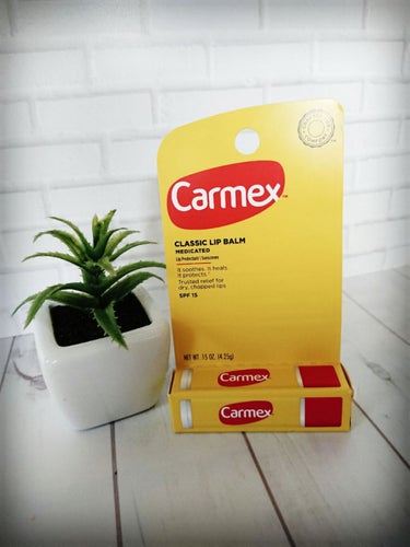 カーメックス クラシックリップバーム スティックのクチコミ「💋Carmex クラシックリップバーム💋

アイハーブ🌿購入品です👛
カーメックスのリップバー.....」（1枚目）