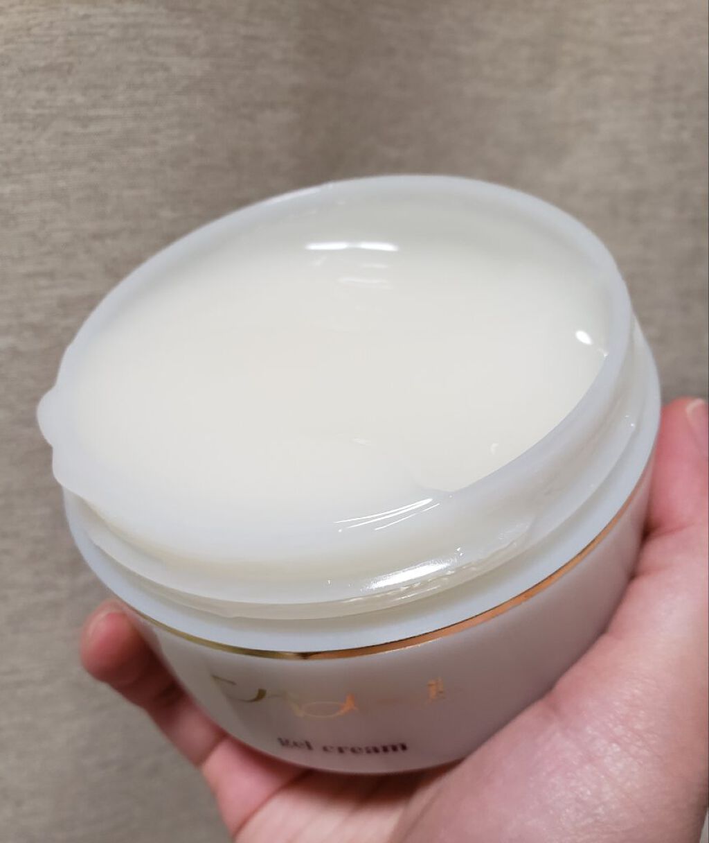 エバメールゲルクリーム/エバメール/ボディクリームを使ったクチコミ(1枚目)