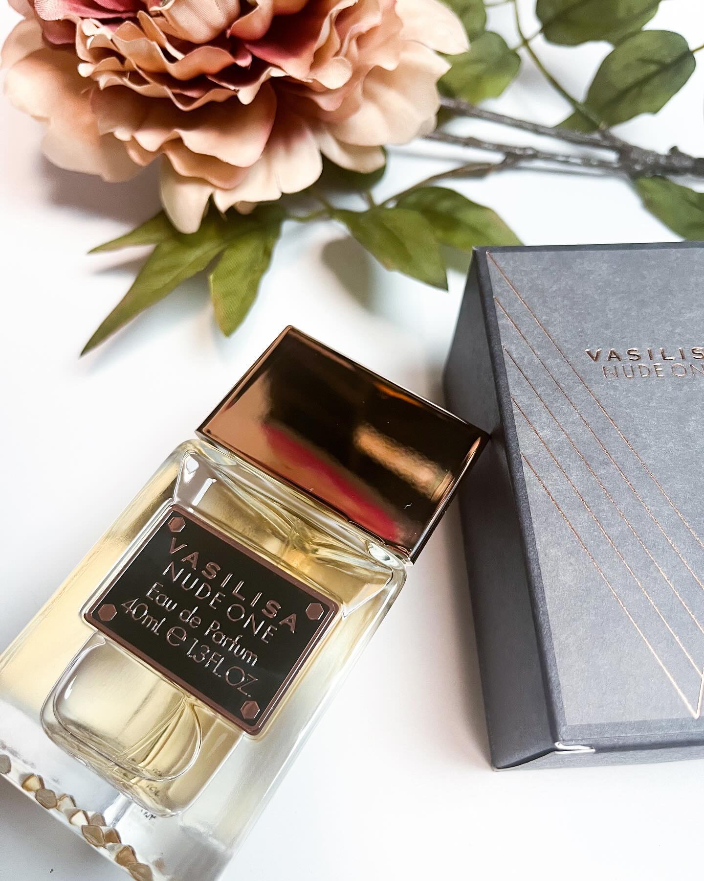 ヌード ワン オードパルファム/ヴァシリーサ/香水(レディース)を使ったクチコミ（2枚目）