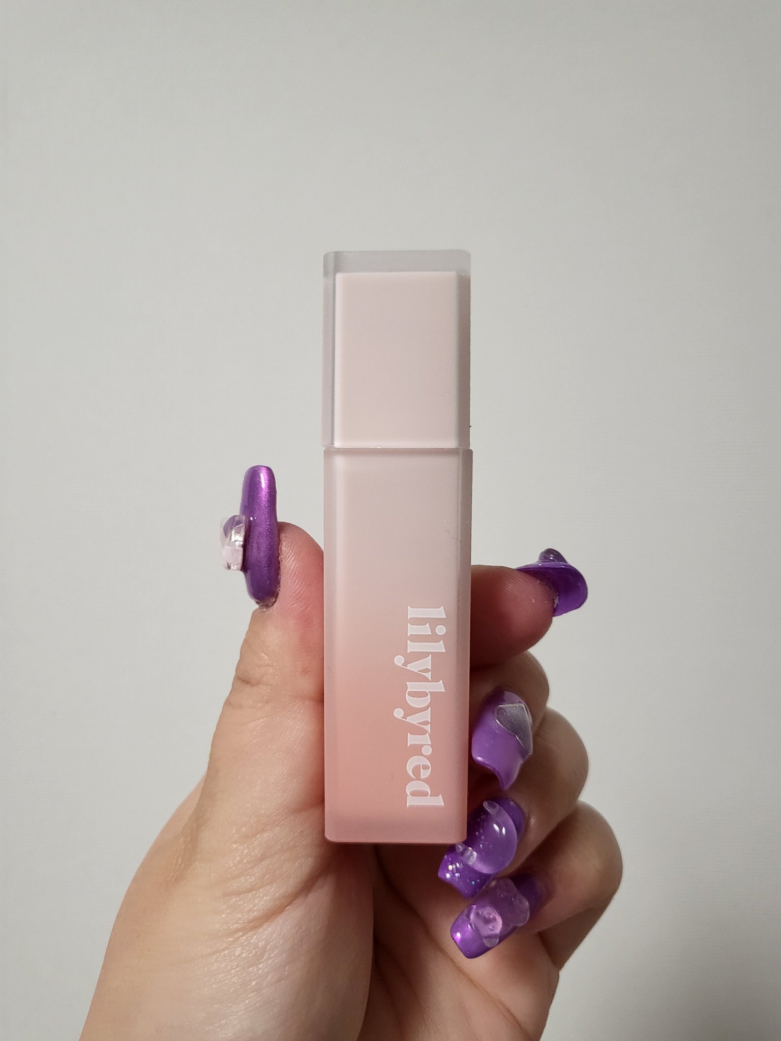 スウィート ライアー ミルキー ティント 01 バニラビーンクリーム(Vanilla Bean Cream)/lilybyred/口紅を使ったクチコミ（1枚目）