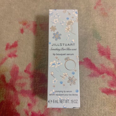 JILL STUART サムシングピュアブルー セント　リップブーケ セラム


4月28日発売の限定品です🥰🥰🥰
リップ用美容液なので
塗るとプルプルツヤツヤになります🥰🥰🥰

すごくお気に入りです😍