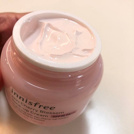 チェジュ チェリーブロッサム トーンアップクリーム/innisfree/化粧下地を使ったクチコミ(2枚目)