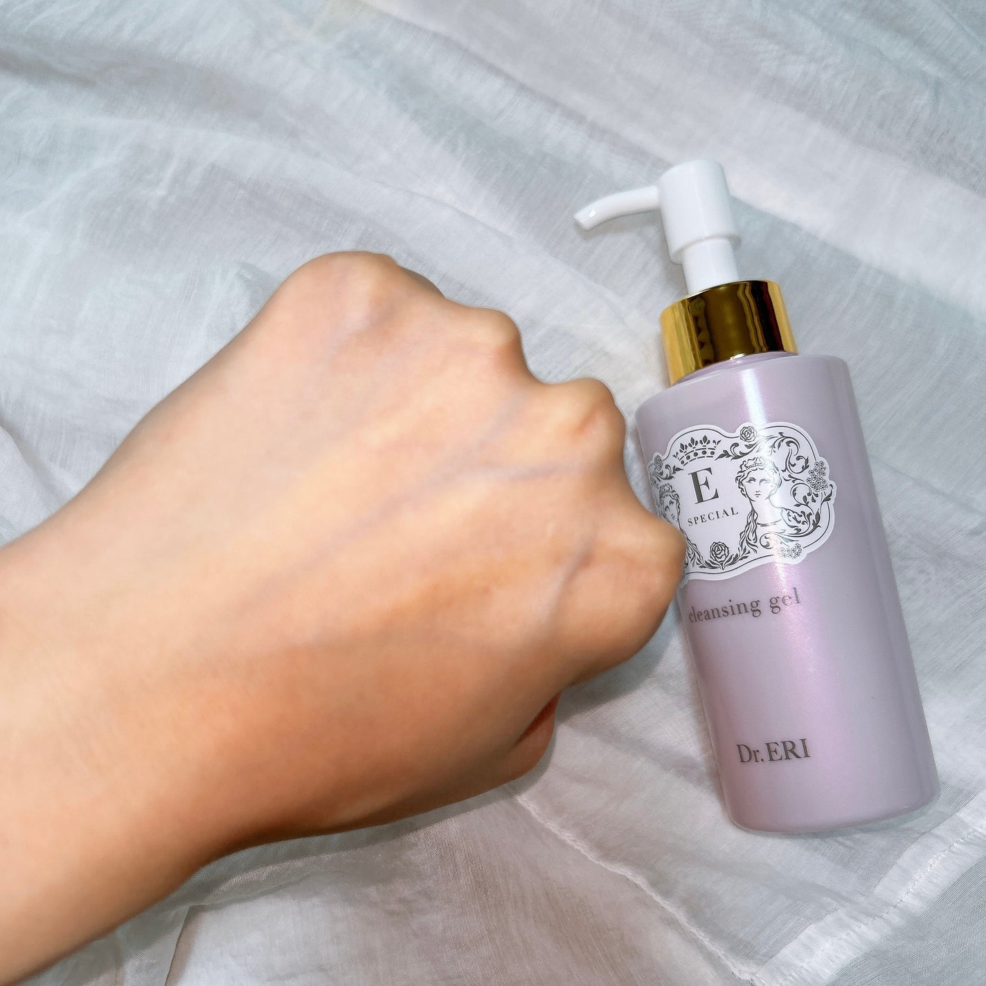 クレンジングジェルV/イースペシャル/クレンジングジェルを使ったクチコミ(4枚目)