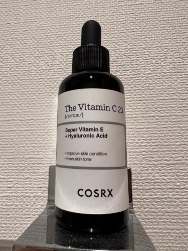 COSRX　RXザ・ビタミンC23セラム


ビタミンCが配合された濃縮美容液。
毛穴、角質ケア系。
ニキビ跡の赤みとかにもいいみたいです。

匂いがサビ臭いような香りで
顔に塗るのが耐えられずほとんど