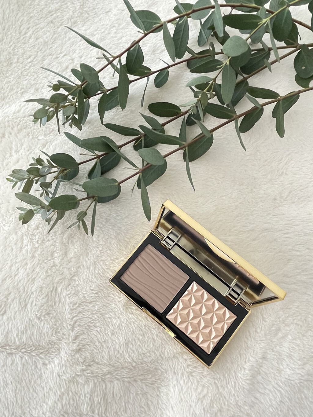 スカルプト&グロウ デュオ ハイライト&コントアーパレット/M・A・C/プレストパウダーを使ったクチコミ（3枚目）