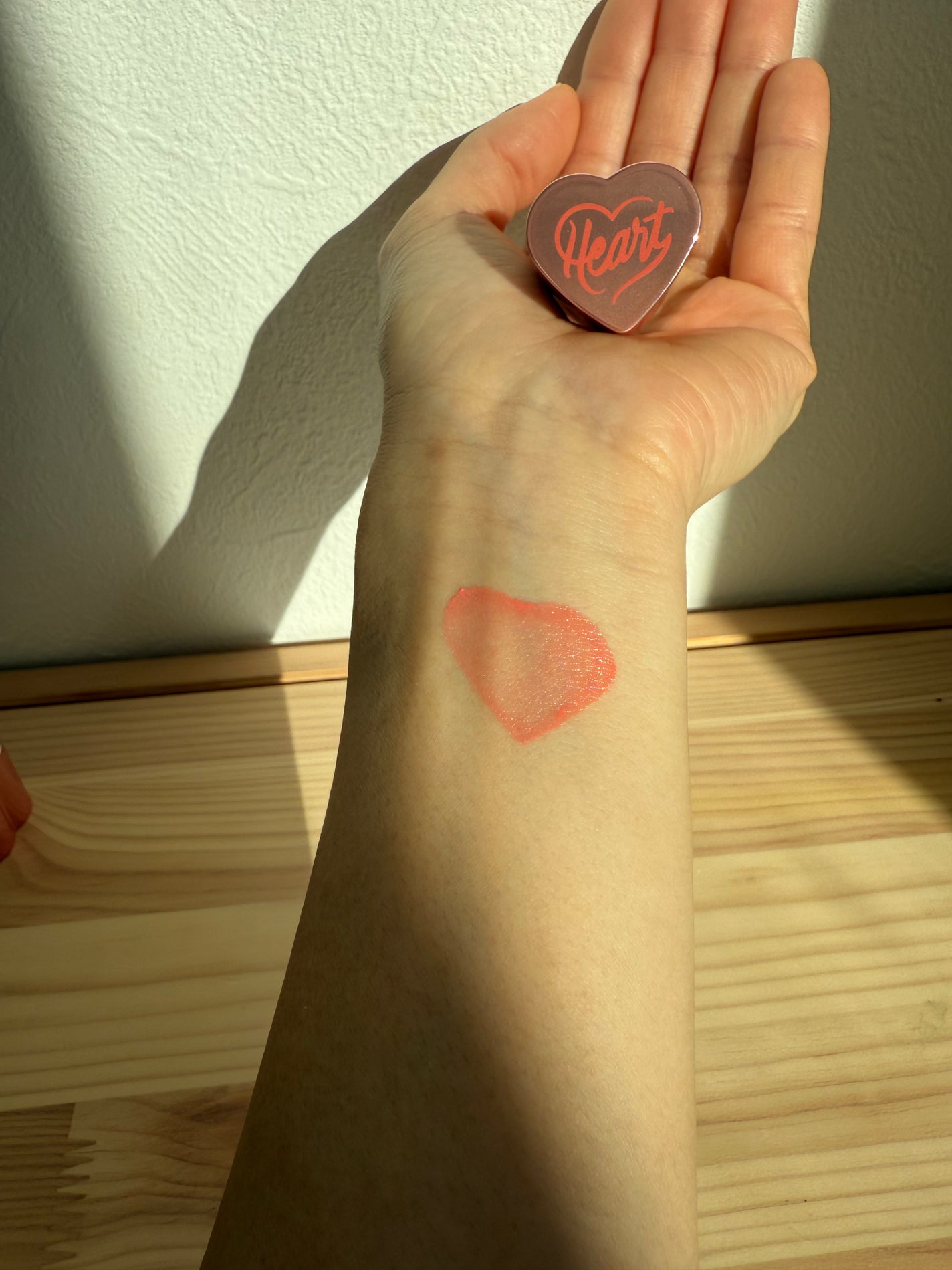 ともみん on LIPS 「@touchinsol.japantouchinSOL日本初上..」(3枚目)