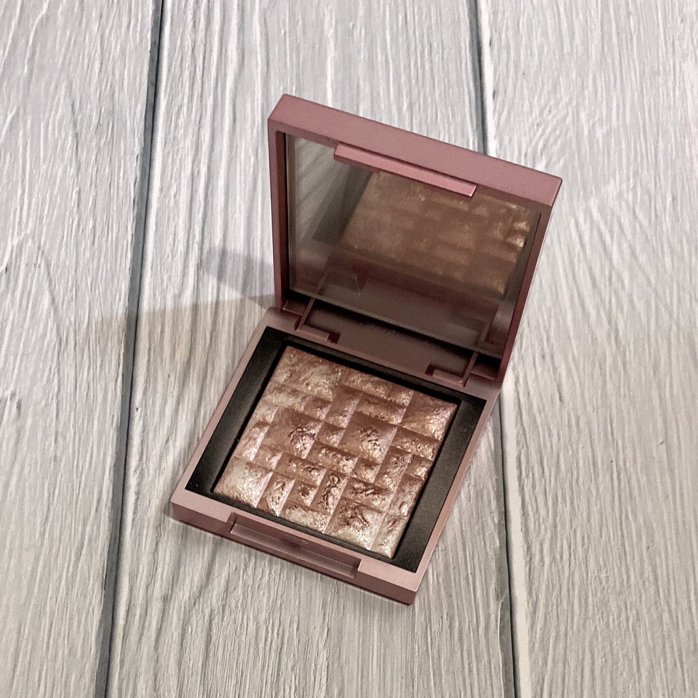 ハイライティング パウダー/BOBBI BROWN/パウダーハイライトを使ったクチコミ(1枚目)