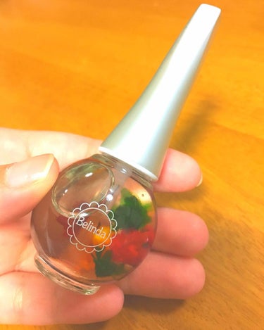 

ベリンダのネイルオイル💅
これはパケ買いです（笑）
見た目がとりあえずかわいいです！
においもピーチの香り🍑
なのでにおいもいいです♡♡
他にも色んなにおいがありました！
ネイルオイルを探してたので