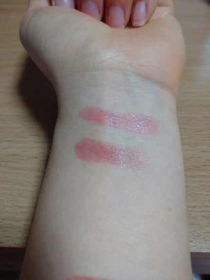 ラスティンググロスリップ/CEZANNE/口紅を使ったクチコミ(2枚目)