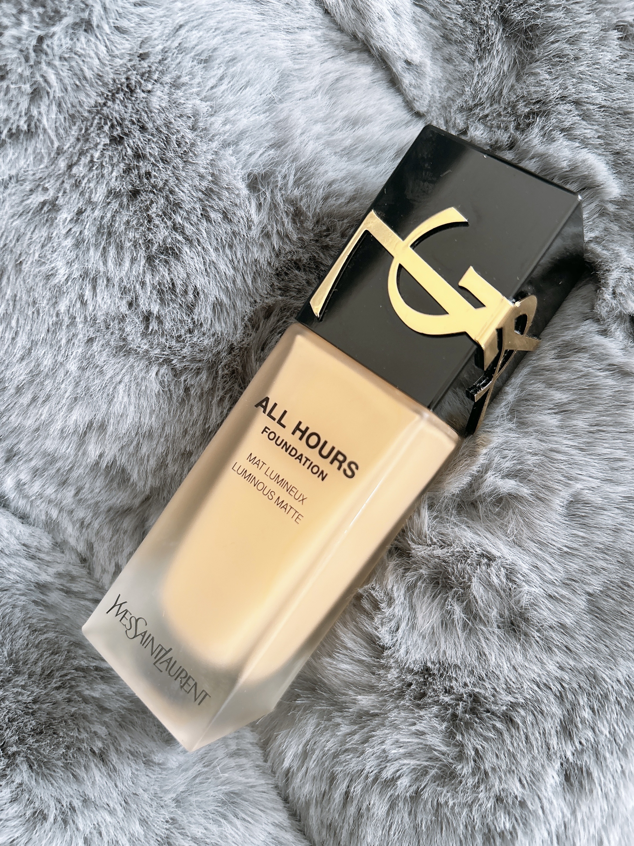 オールアワーズ リキッド/YVES SAINT LAURENT BEAUTE/リキッドファンデーションを使ったクチコミ（1枚目）