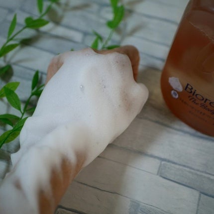 ビオレu ザ ボディ 泡タイプ モイスチャースムース/ビオレu/ボディソープを使ったクチコミ(7枚目)