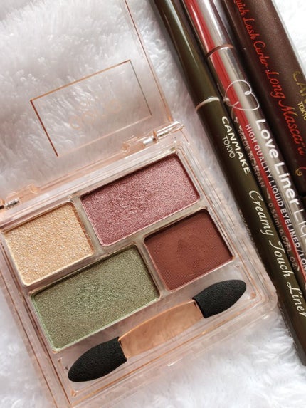 リラクシーアイシャドウ/GENE TOKYO/アイシャドウパレットを使ったクチコミ(4枚目)