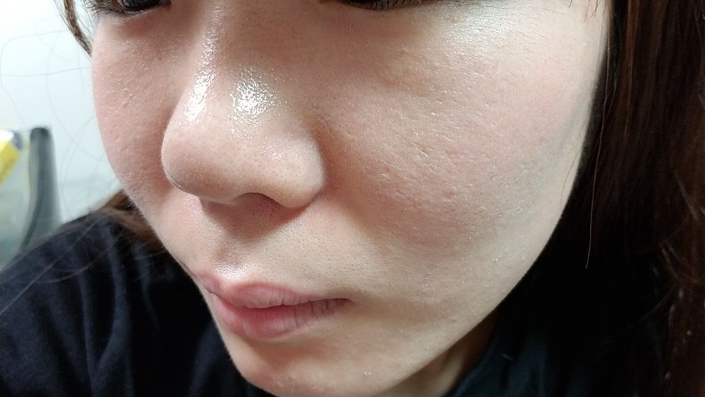 無印良品 クリアケアクリームのクチコミ「6:30から21:30まで今日は化粧直ししてません(^^)
2枚目が今朝、3枚目がさっき撮った.....」（3枚目）