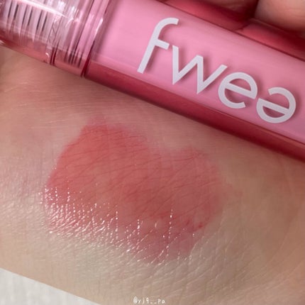 フィーティントガラス/fwee/リップティントを使ったクチコミ(3枚目)