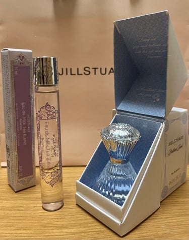 ジルスチュアート ブリリアントジュエル オードパルファン 7.5ml（限定）/JILL STUART/香水(レディース)を使ったクチコミ（2枚目）