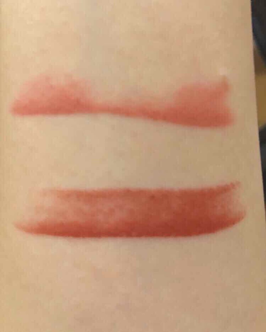 ダイヤモンドライト ハイライター ブラシ/Too Faced/メイクブラシを使ったクチコミ(4枚目)