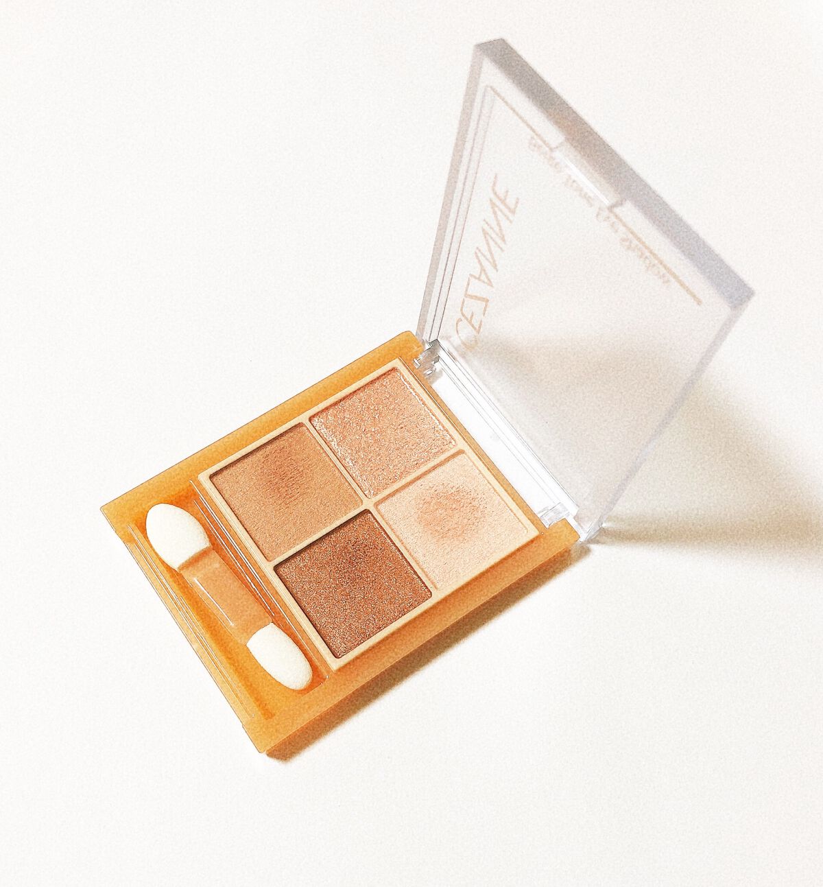 ベージュトーンアイシャドウ/CEZANNE/アイシャドウパレットを使ったクチコミ（2枚目）