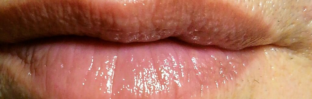 リップ モイストシャイン アップル/ヴァセリン/リップケアを使ったクチコミ（1枚目）